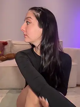  Juliette online show from 05.17.26