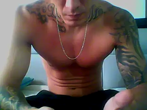 Snapshot of Skater29xx2 chatting on 01.24.25 Skater29xx2 online show from 01.24.25