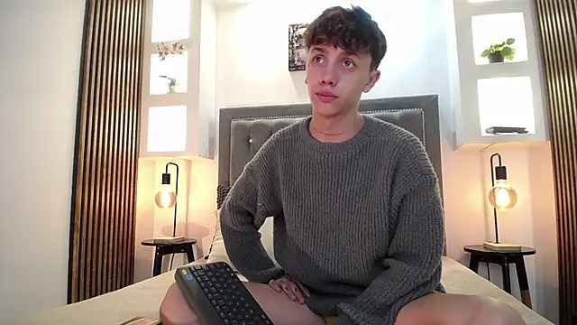 Tomy Rox online show from 04.07.26