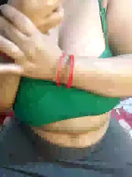Snapshot of Adiba_2 chatting on 02.20.25 Adiba 2 online show from 02.20.25