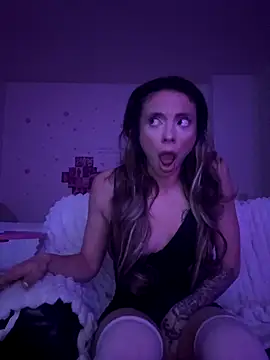 greedybratt online show from 11.14.25