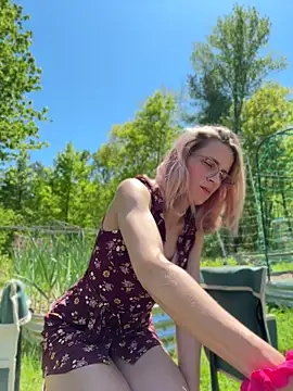 DanaeJustine online show from 05.26.26