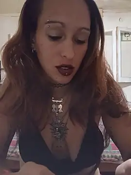 Snapshot of Zorrita_Fox chatting on 02.02.26 Zorrita Fox online show from 02.02.26