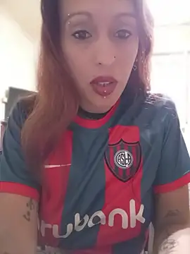 Snapshot of Zorrita_Fox chatting on 04.17.26 Zorrita Fox online show from 04.17.26