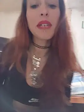 Snapshot of Zorrita_Fox chatting on 05.19.26 Zorrita Fox online show from 05.19.26