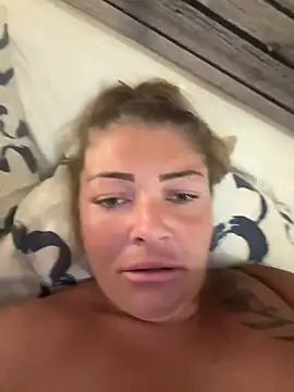 Snapshot of GabyHofstede chatting on 03.18.25 GabyHofstede online show from 03.18.25