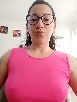 emilypoppy3 online show from 03.08.26