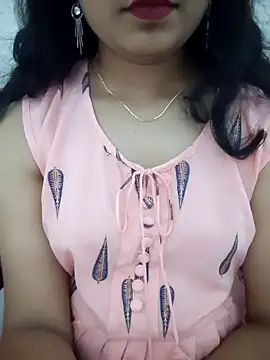 Snapshot of Angleannie chatting on 10.02.25 Angleannie online show from 10.02.25