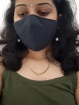 Snapshot of Angleannie chatting on 10.16.25 Angleannie online show from 10.16.25