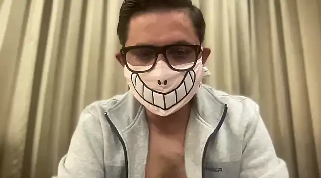 slavekinky001 online show from 12.30.24