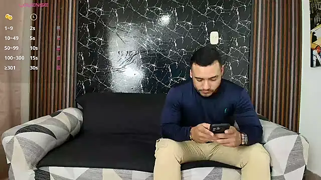 hott dicks online show from 02.12.25