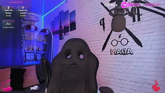 Snapshot of Naughty_Charly chatting on 01.20.25 Naughty Charly online show from 01.20.25