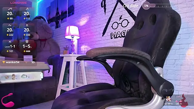 Snapshot of Naughty_Charly chatting on 02.16.25 Naughty Charly online show from 02.16.25