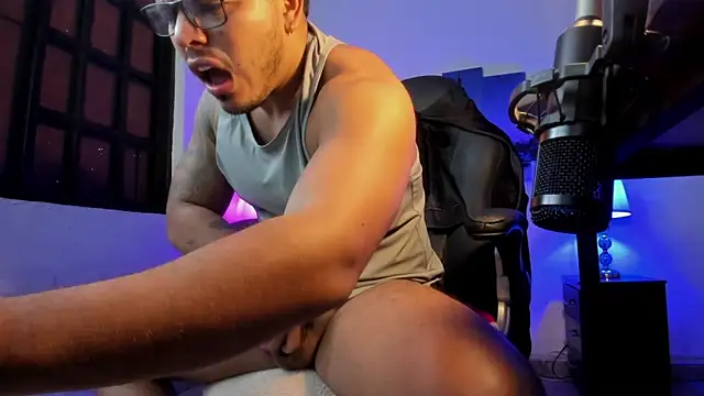 Naughty Charly online show from 06.05.26