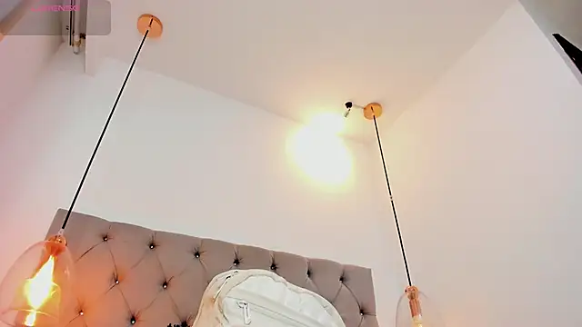 AnnPrices online show from 02.21.25