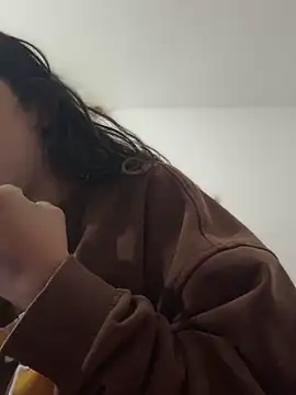 Mila Morgan online show from 02.05.26