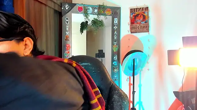 marckalexis online show from 04.15.26