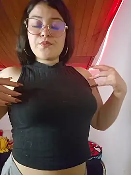 juli05star20 online show from 04.06.26