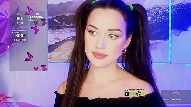 Snapshot of -CrazyAnna- chatting on 12.13.24 -CrazyAnna- online show from 12.13.24