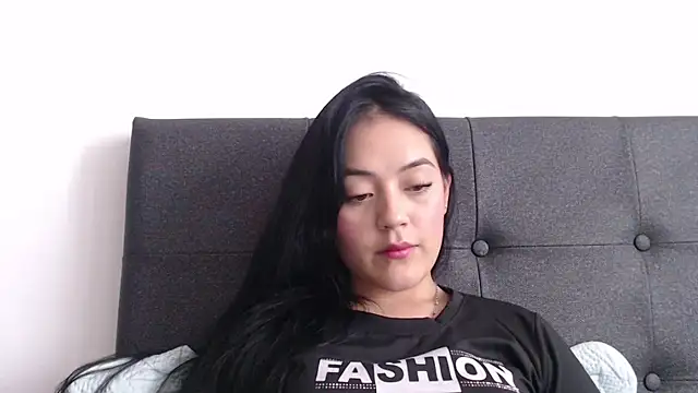 Snapshot of Alisha_99 chatting on 09.22.25 Alisha 99 online show from 09.22.25