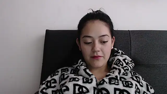 Snapshot of Alisha_99 chatting on 09.25.25 Alisha 99 online show from 09.25.25