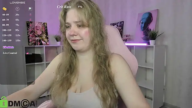Snapshot of Megan_Violer chatting on 07.16.26 Megan Violer online show from 07.16.26
