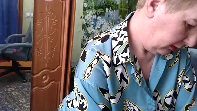 NicoleOlla online show from 02.27.25