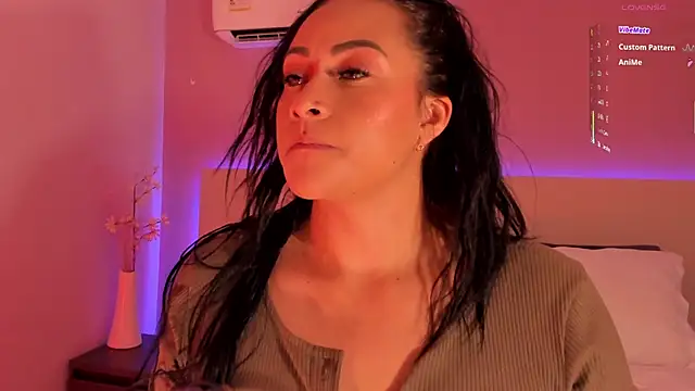 Miss Ambeer online show from 11.14.25