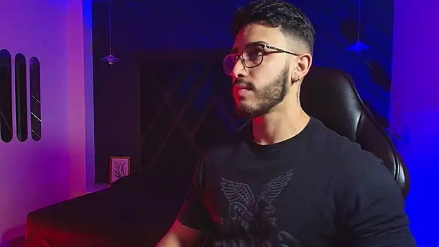 Liam Kleiin online show from 03.12.26