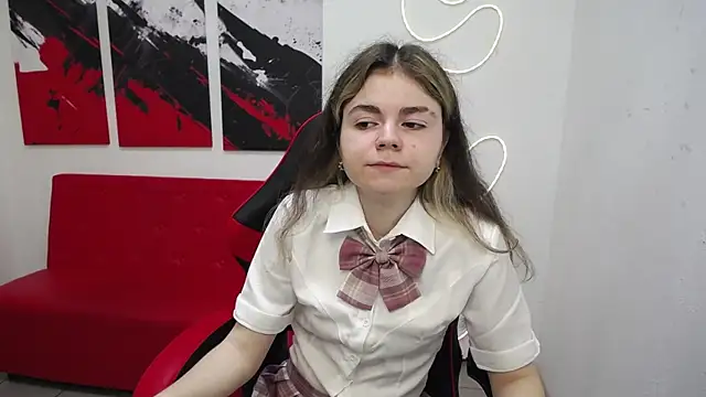 TinaRedly online show from 07.15.26