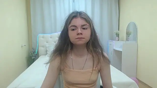 TinaRedly online show from 07.18.26