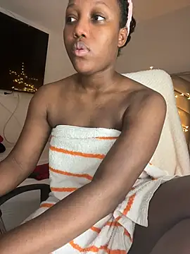 kellya  online show from 02.03.25