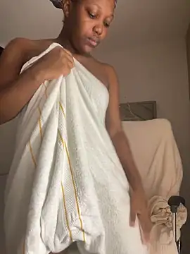 kellya  online show from 03.09.25