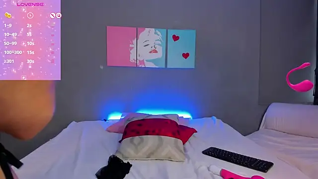 Snapshot of MadissonShakur chatting on 12.21.24 MadissonShakur online show from 12.21.24