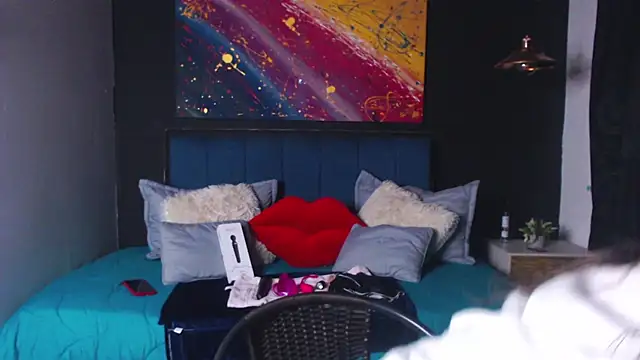 megan collins96 online show from 03.04.25