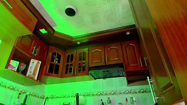 LaureenHills online show from 03.15.25