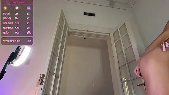 AliceSnowCatt online show from 03.10.26