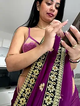 Snapshot of _adelle chatting on 01.10.26 adelle online show from 01.10.26