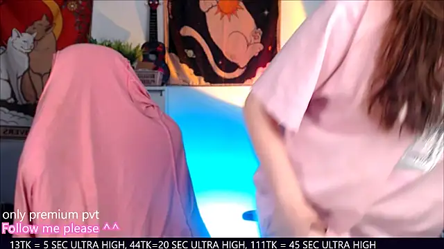 Snapshot of me__hanna chatting on 09.09.25 me hanna online show from 09.09.25