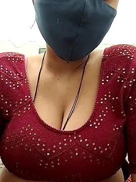 Snapshot of Archna-ji chatting on 02.07.25 Archna-ji online show from 02.07.25