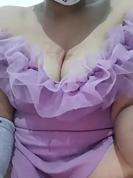 Snapshot of Archna-ji chatting on 03.07.25 Archna-ji online show from 03.07.25