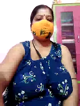 Snapshot of Kayra_34 chatting on 01.29.25 Kayra 34 online show from 01.29.25