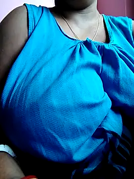 Snapshot of Kayra_34 chatting on 09.18.25 Kayra 34 online show from 09.18.25