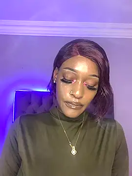 Snapshot of VeryGoodBadGirl1 chatting on 10.09.25 VeryGoodBadGirl1 online show from 10.09.25