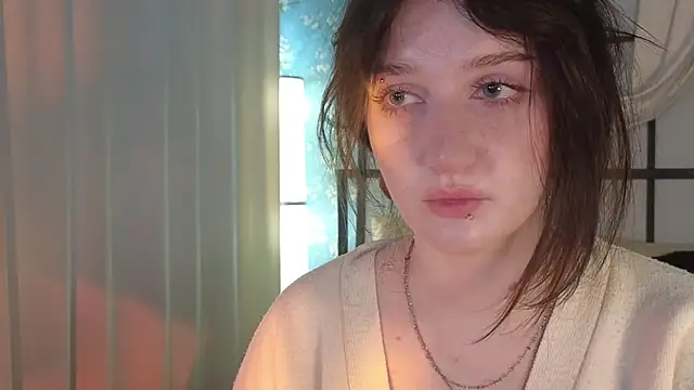 Snapshot of ELLIEJAY chatting on 10.23.25 ELLIEJAY online show from 10.23.25