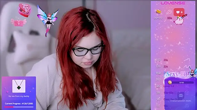 Snapshot of MissClarks chatting on 12.10.24 MissClarks online show from 12.10.24