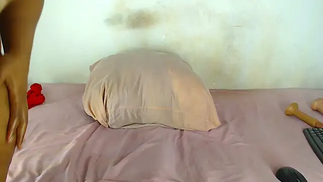 FAT ASS27 online show from 04.02.26