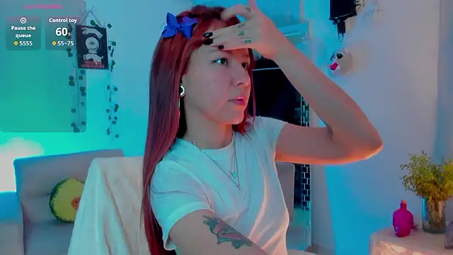 Snapshot of GenesisWhite chatting on 03.16.26 GenesisWhite online show from 03.16.26