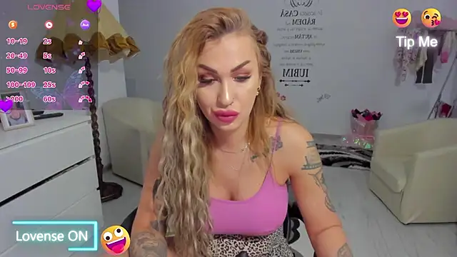 GlossyDiamondX online show from 03.24.26