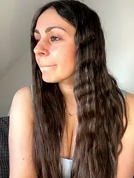 Loella-Rose online show from 04.28.26